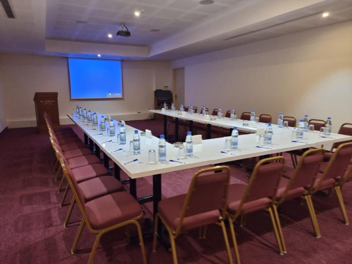 El Sheikh Suites Hotel Бейрут Екстер'єр фото