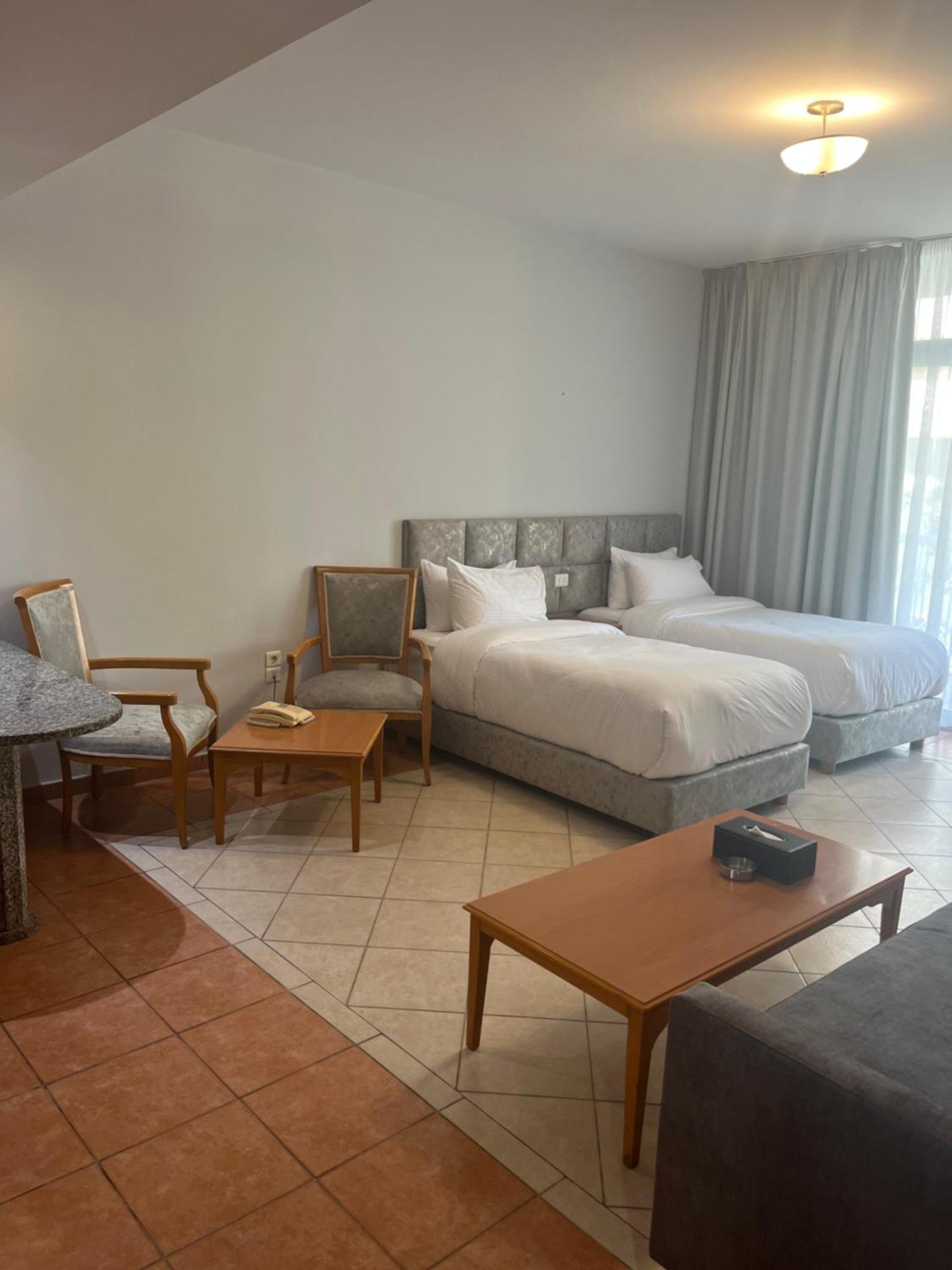 El Sheikh Suites Hotel Бейрут Екстер'єр фото